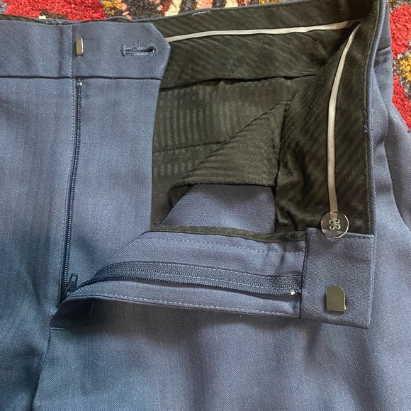 Van Heusen Slim-Fit Men’s Blue Dress Pants 32x32 - Picture 6 of 10